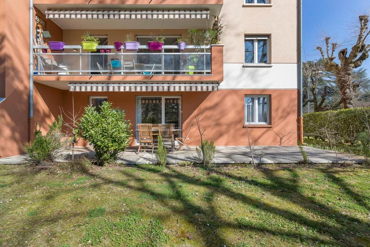 Suite Granges En Rez-De-Jardin Pour 4 Voyageurs Lyon Buitenkant foto