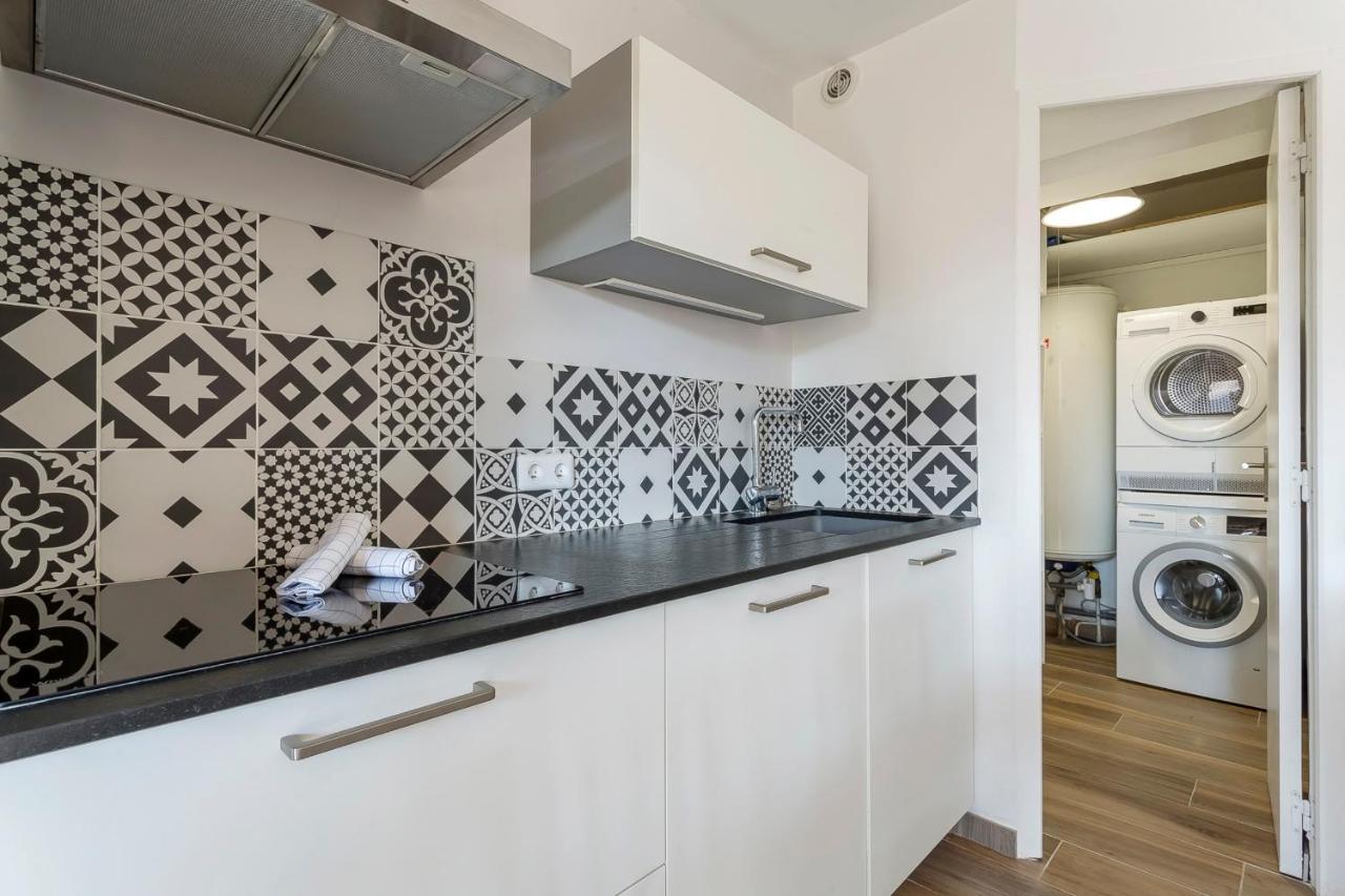 Suite Granges En Rez-De-Jardin Pour 4 Voyageurs Lyon Buitenkant foto